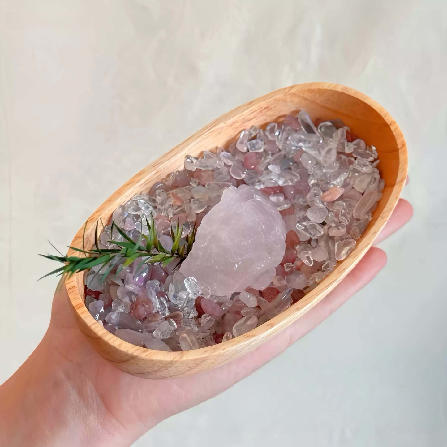 Natural Crystal Decorative Bowl & Home Fragrance Diffuser Set