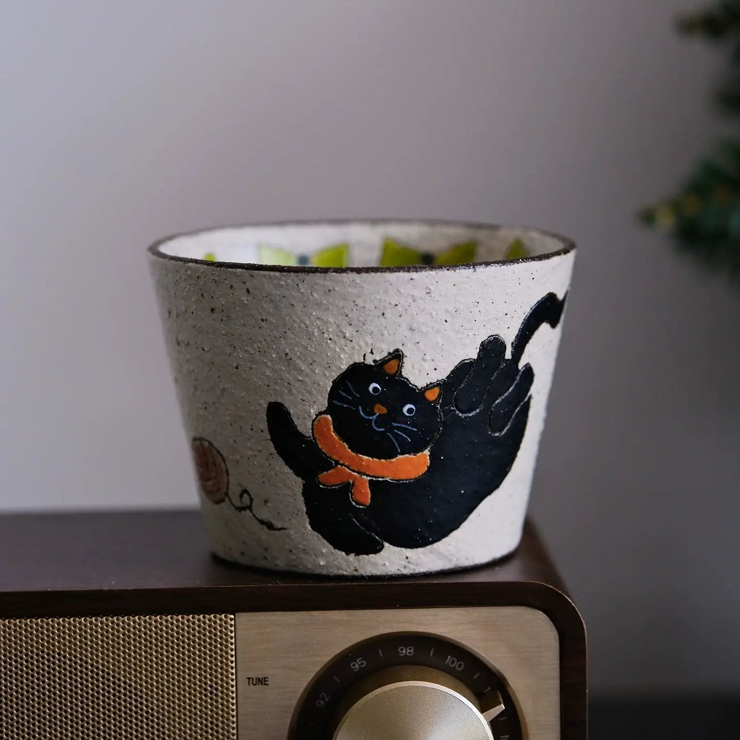 Handcrafted Black Cat Ceramic Cup / Mug — Vintage Brushwork & Textured Pottery