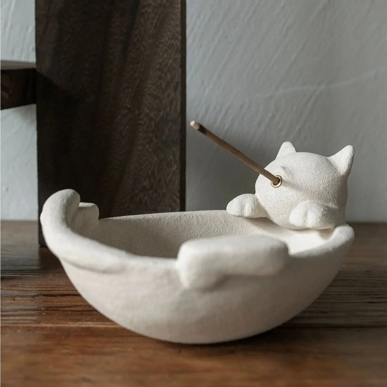 Sleeping Cat Incense Holder
