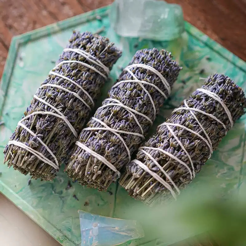 Natural Botanical Smudge Bundles