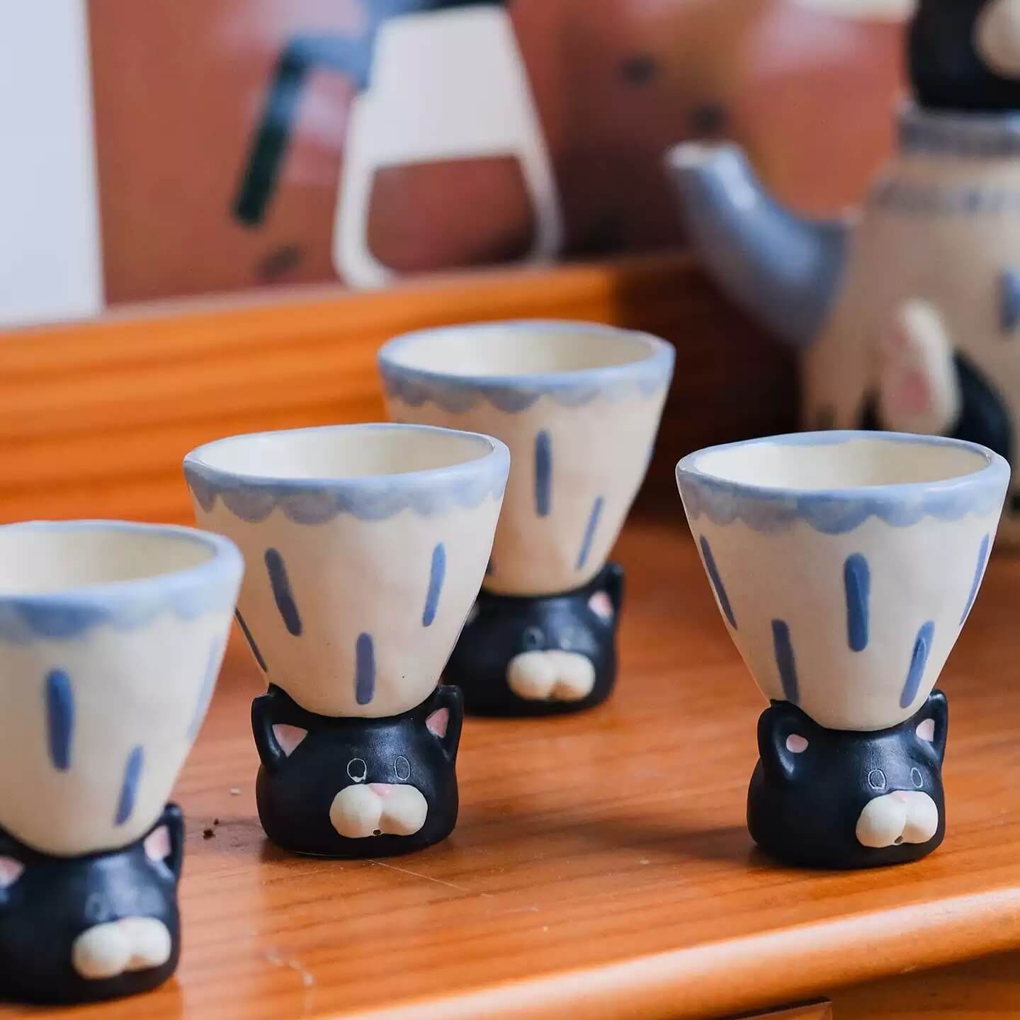 Cute Cat Ceramic Tea Set – Teapot & Mini Cups, Handcrafted Animal Design, Home Decor & Gift for Cat Lovers