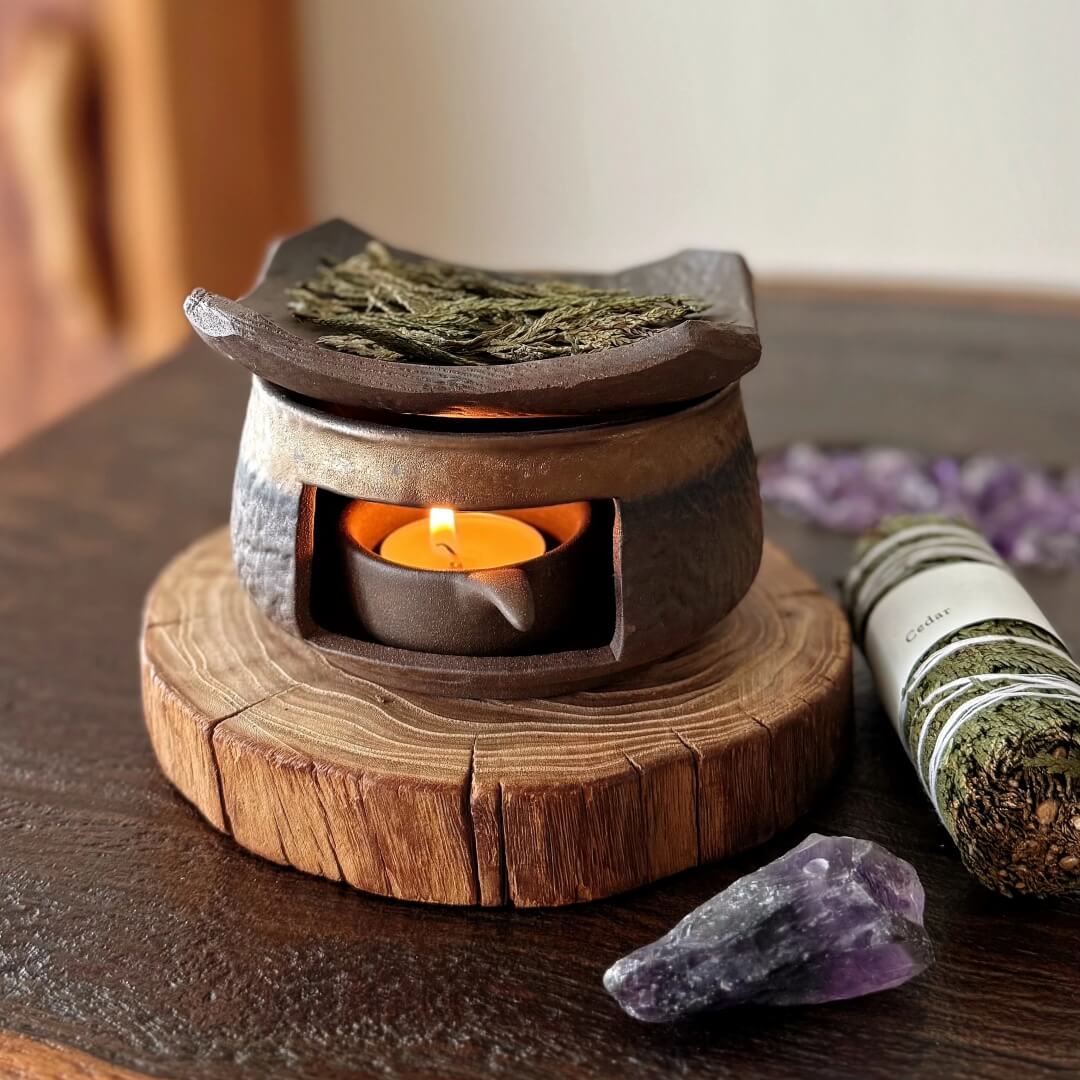 Ember Hearth Ceramic Wax Melt, Oil & Incense Warmer