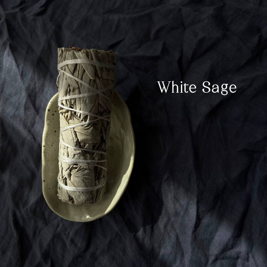 Natural Botanical Smudge Bundles