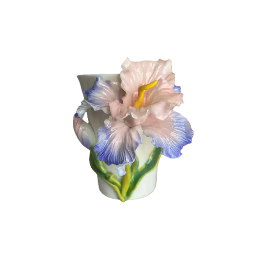 Handcrafted 3D Iris Ceramic Cup