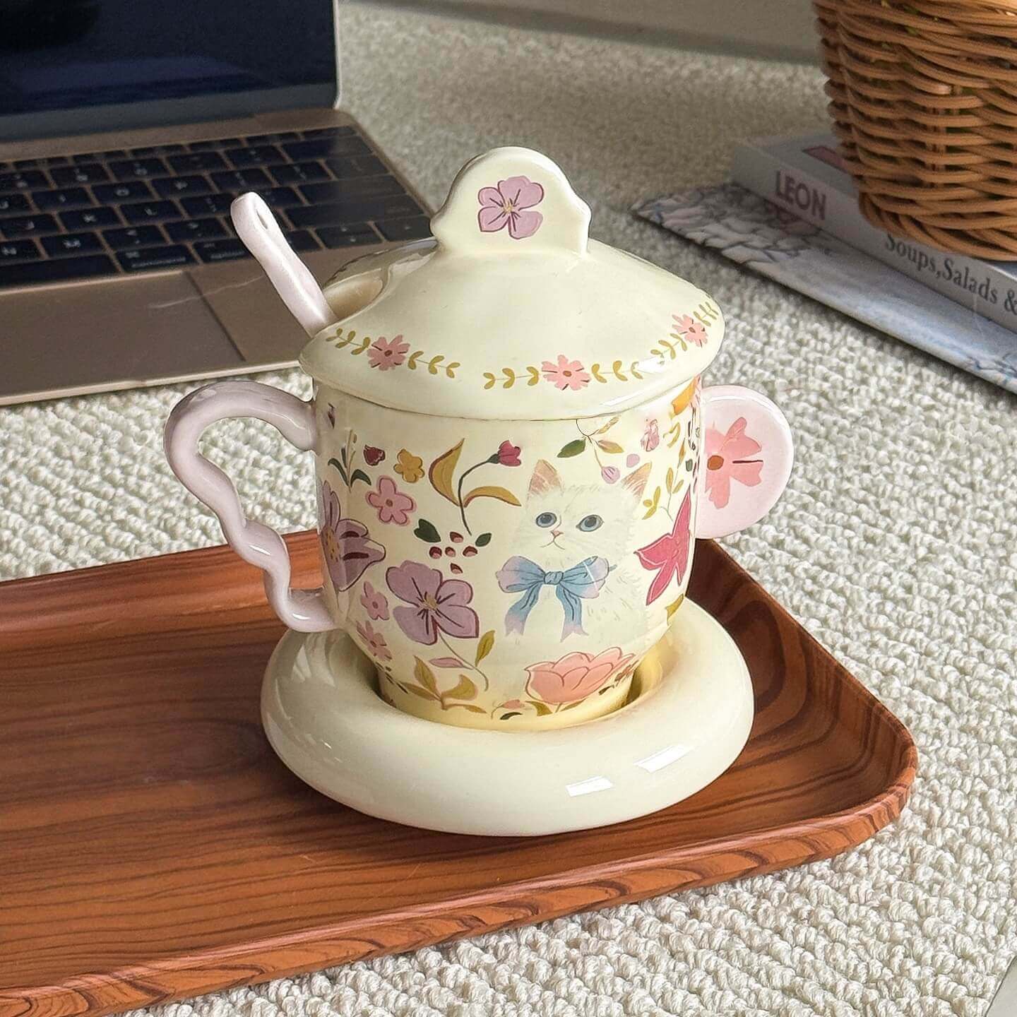 Floral Cat Ceramic Mug Set with Lid