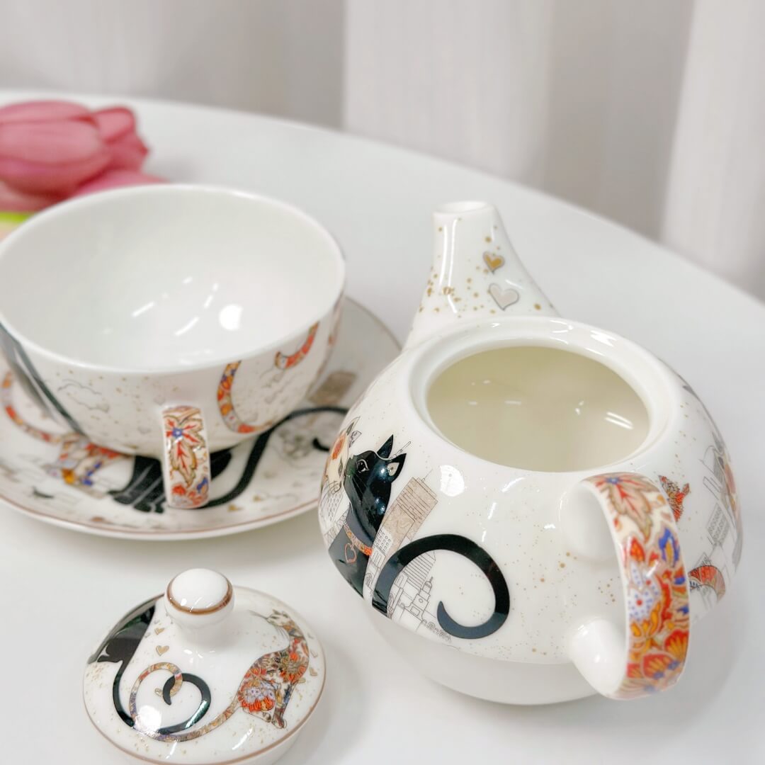 Hand-Painted Ceramic Cat Tea Collection