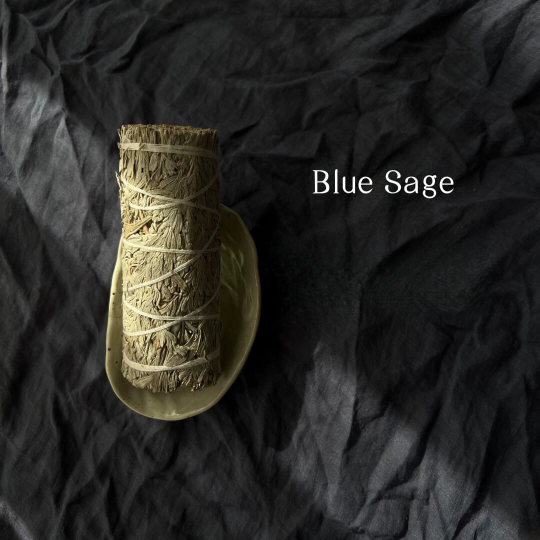 Natural Botanical Smudge Bundles