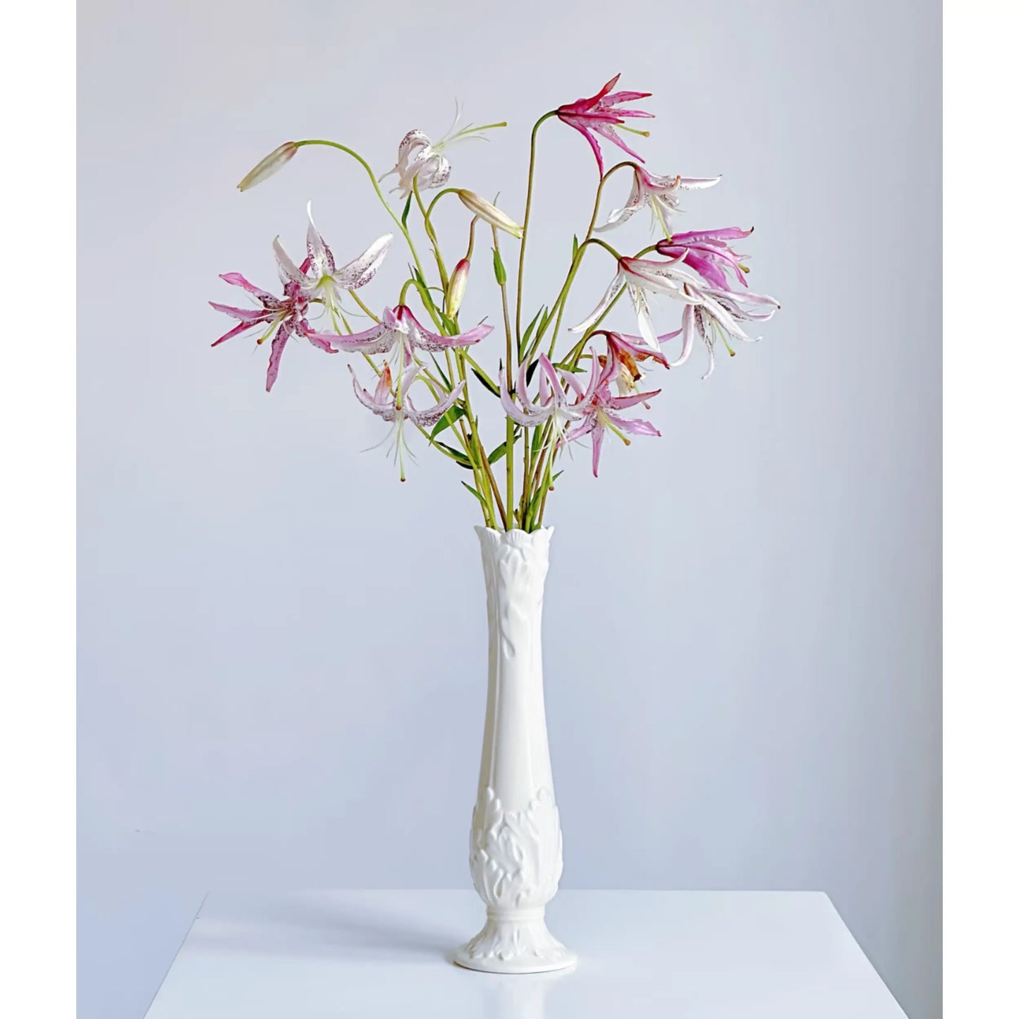 Slim Embossed Ceramic Vase – Ivory Bud Vase for Delicate Floral Arrangements