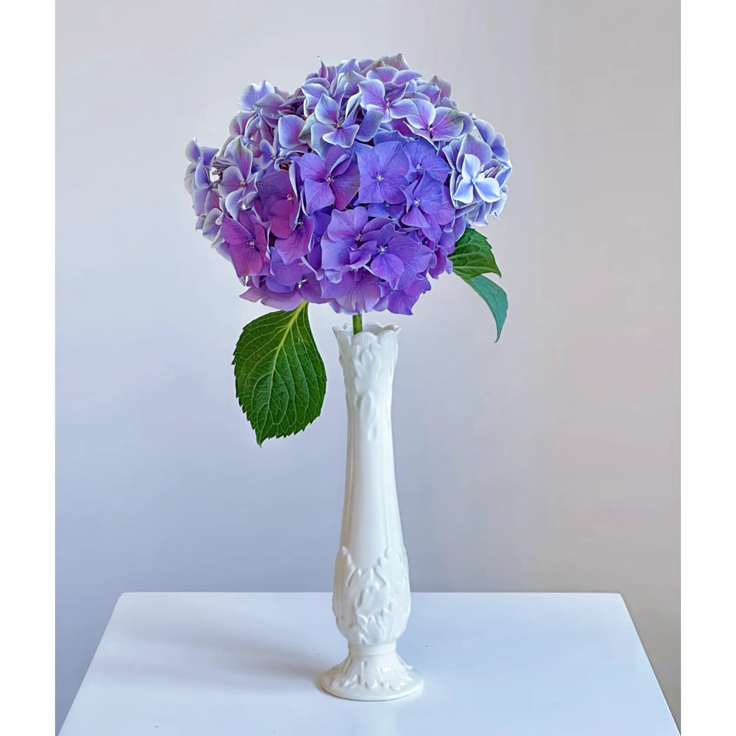Slim Embossed Ceramic Vase – Ivory Bud Vase for Delicate Floral Arrangements
